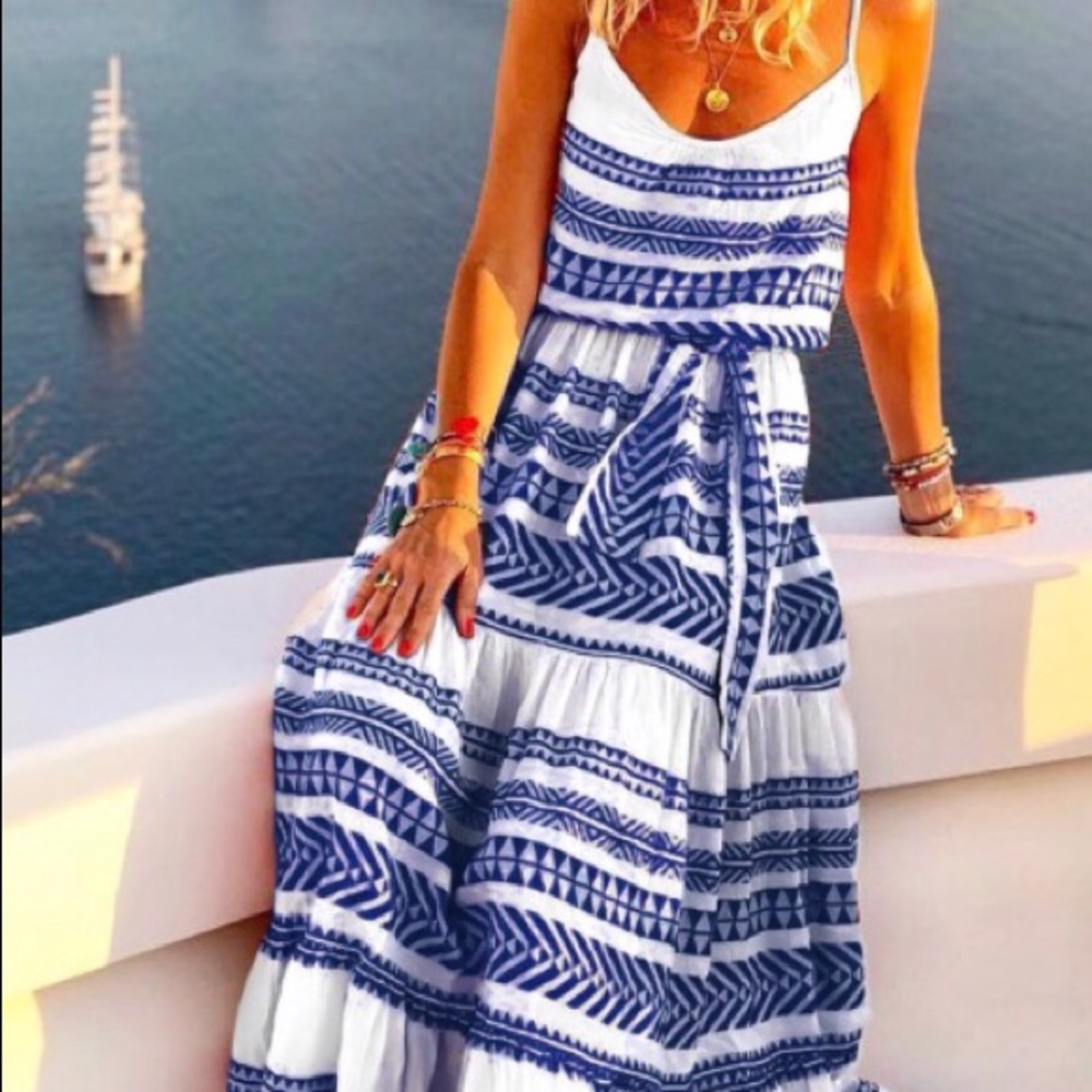 White/blue summer maxi dress with belt